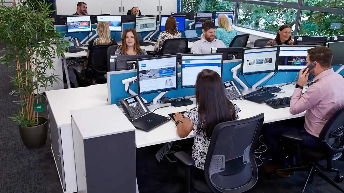 Cover image for Premierline announced as finalist for the UK Broker Awards 2025!